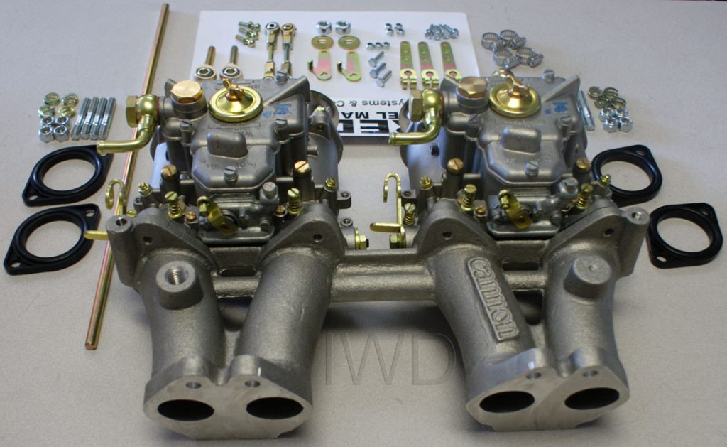 99003 825 Datsun L Series Twin Side Draft Manifold Weberjets